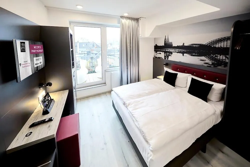 Smarty Cologne Dom Hotel - Boardinghouse - Kontaktloser Self Check-In Germany