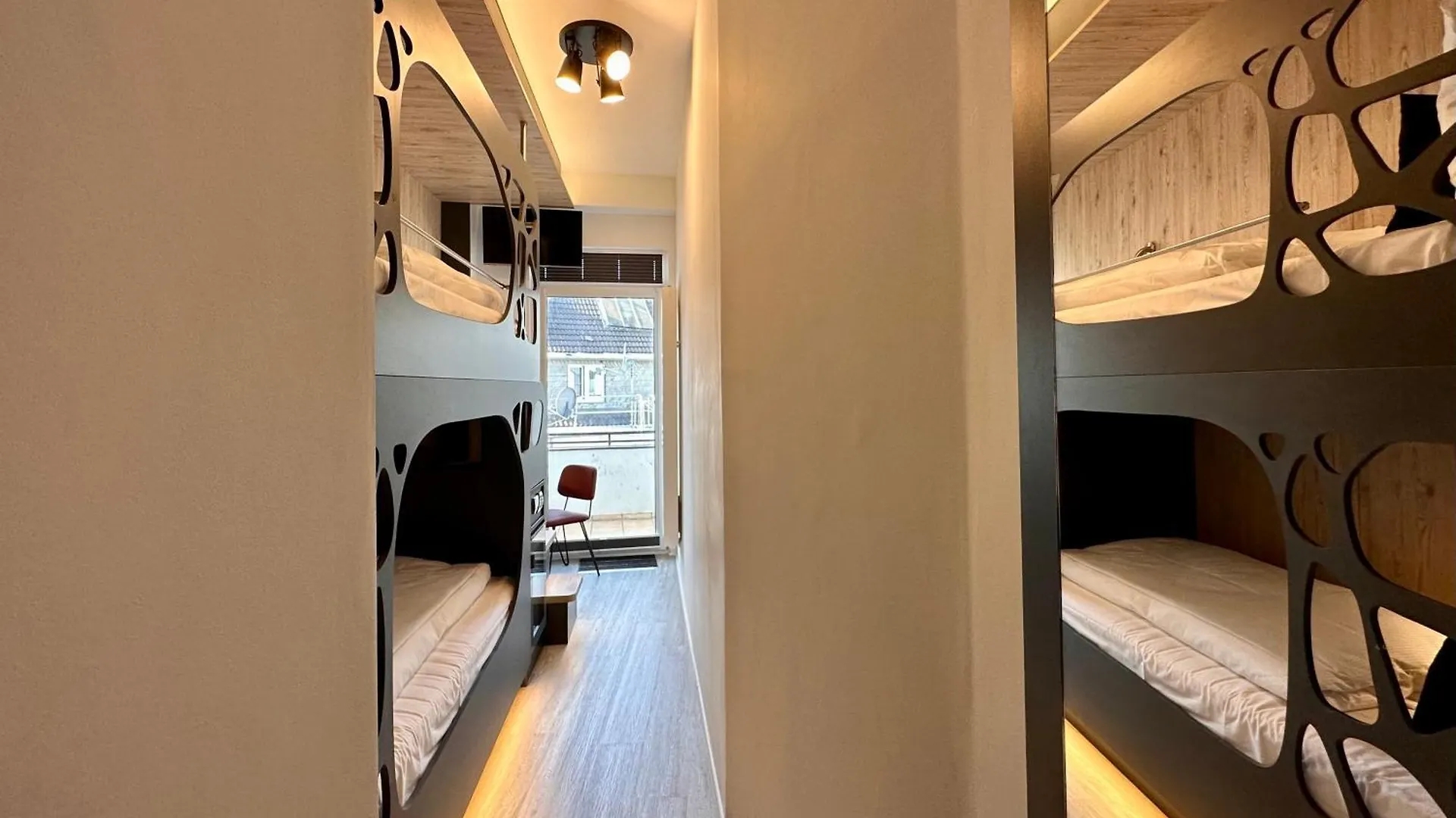 Smarty Cologne Dom Hotel - Boardinghouse - Kontaktloser Self Check-In Germany