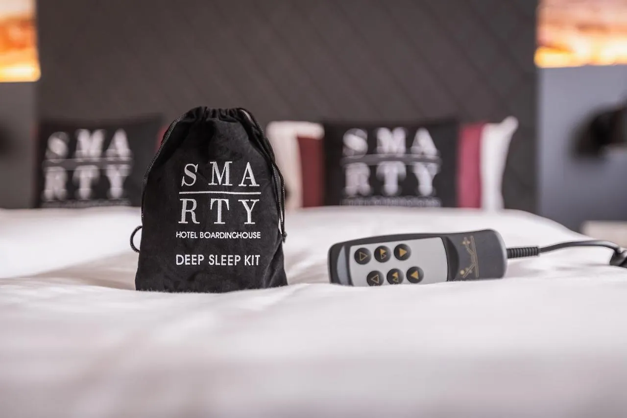 Smarty Cologne Dom Hotel - Boardinghouse - Kontaktloser Self Check-In
