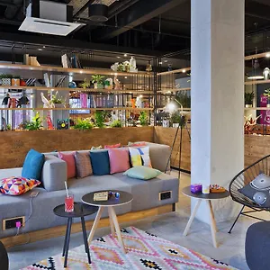 Moxy Humboldthain Park 4* Berlino