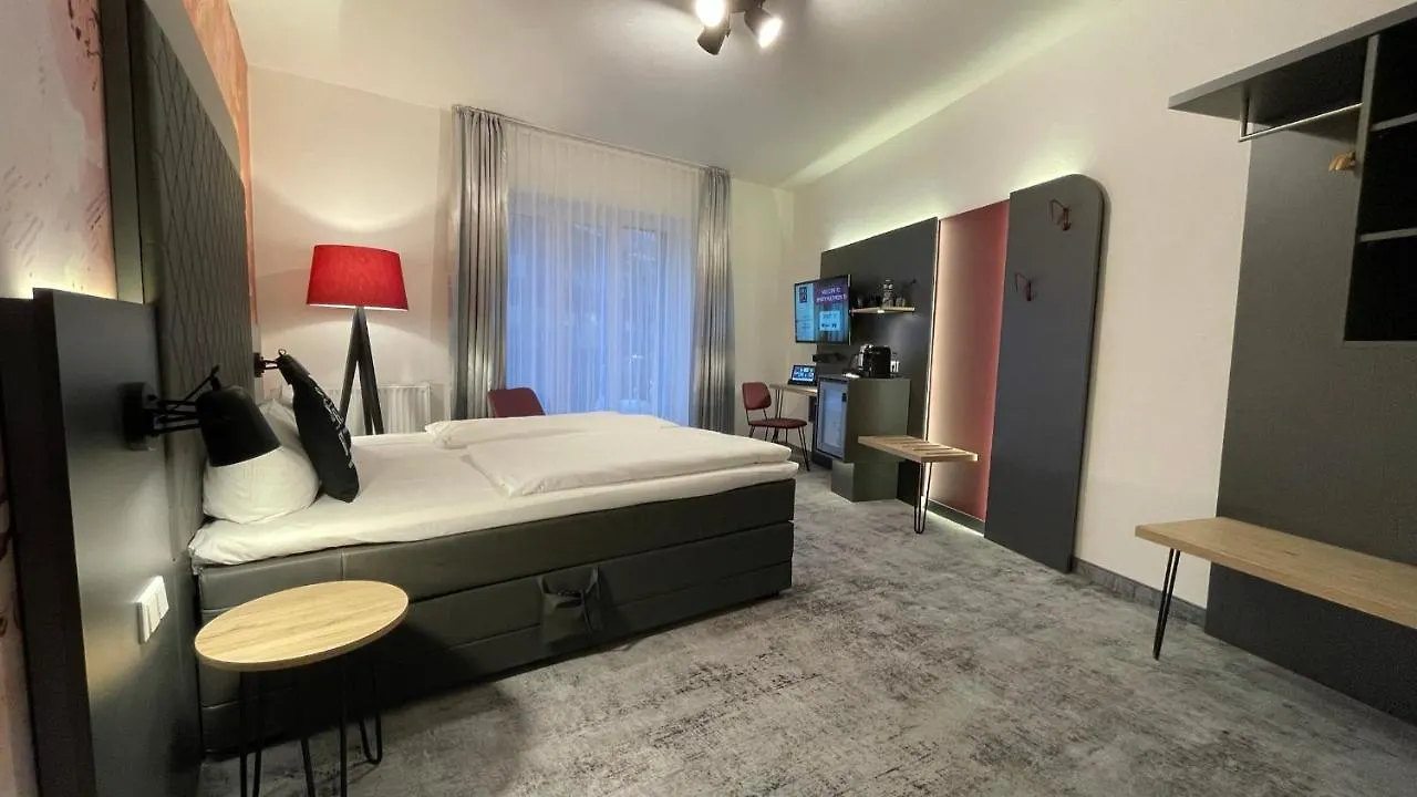 Smarty Cologne Dom Hotel - Boardinghouse - Kontaktloser Self Check-In