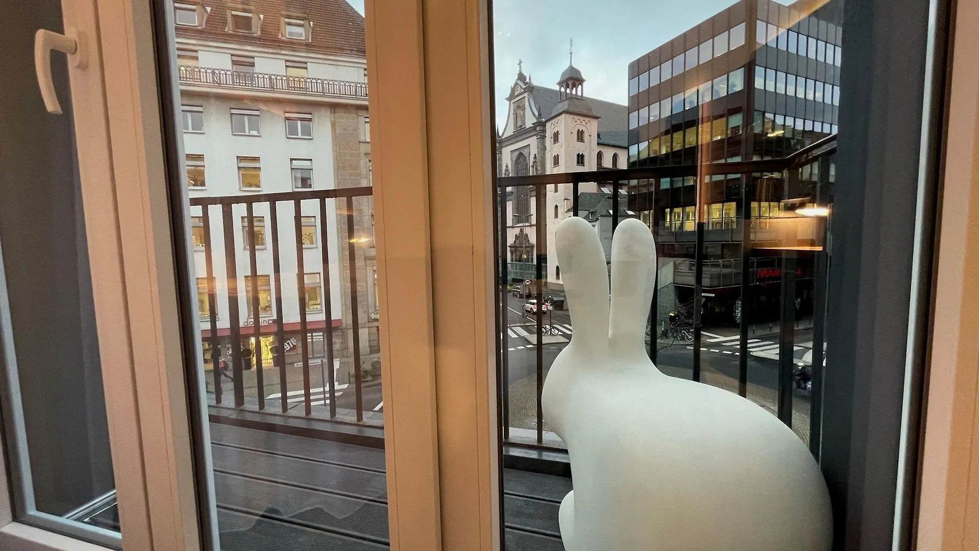Smarty Cologne Dom Hotel - Boardinghouse - Kontaktloser Self Check-In
