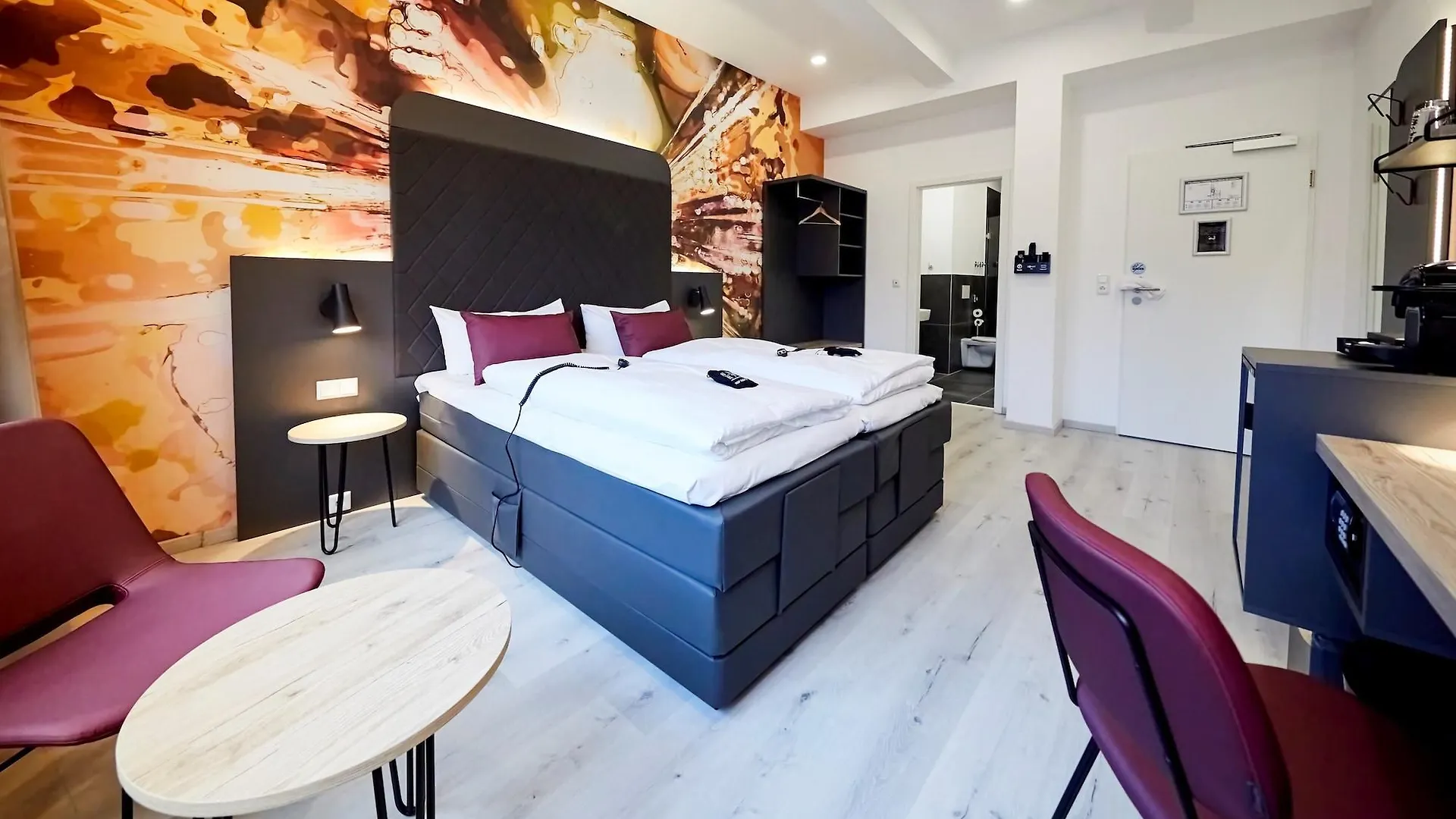 Smarty Cologne Dom Hotel - Boardinghouse - Kontaktloser Self Check-In 3*,